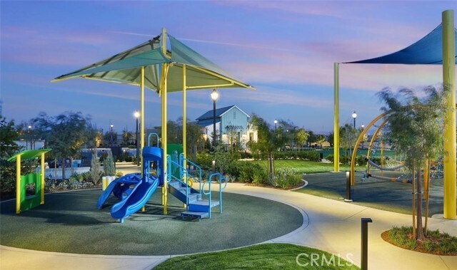 Foto del edificio - 4461 S Bryant Pso