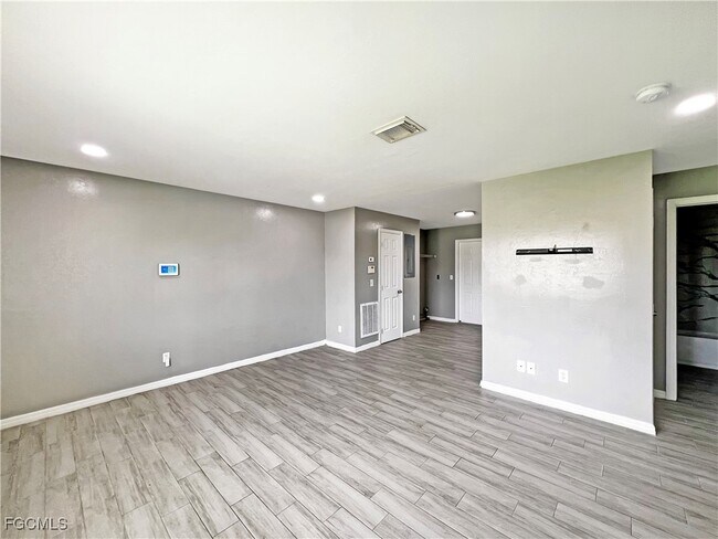 Foto del edificio - 123 Gordon Ave S