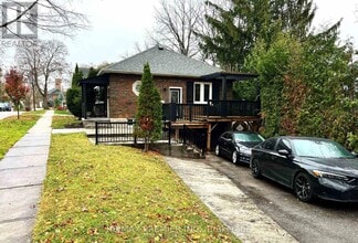 Building Photo - 115 Raglan St