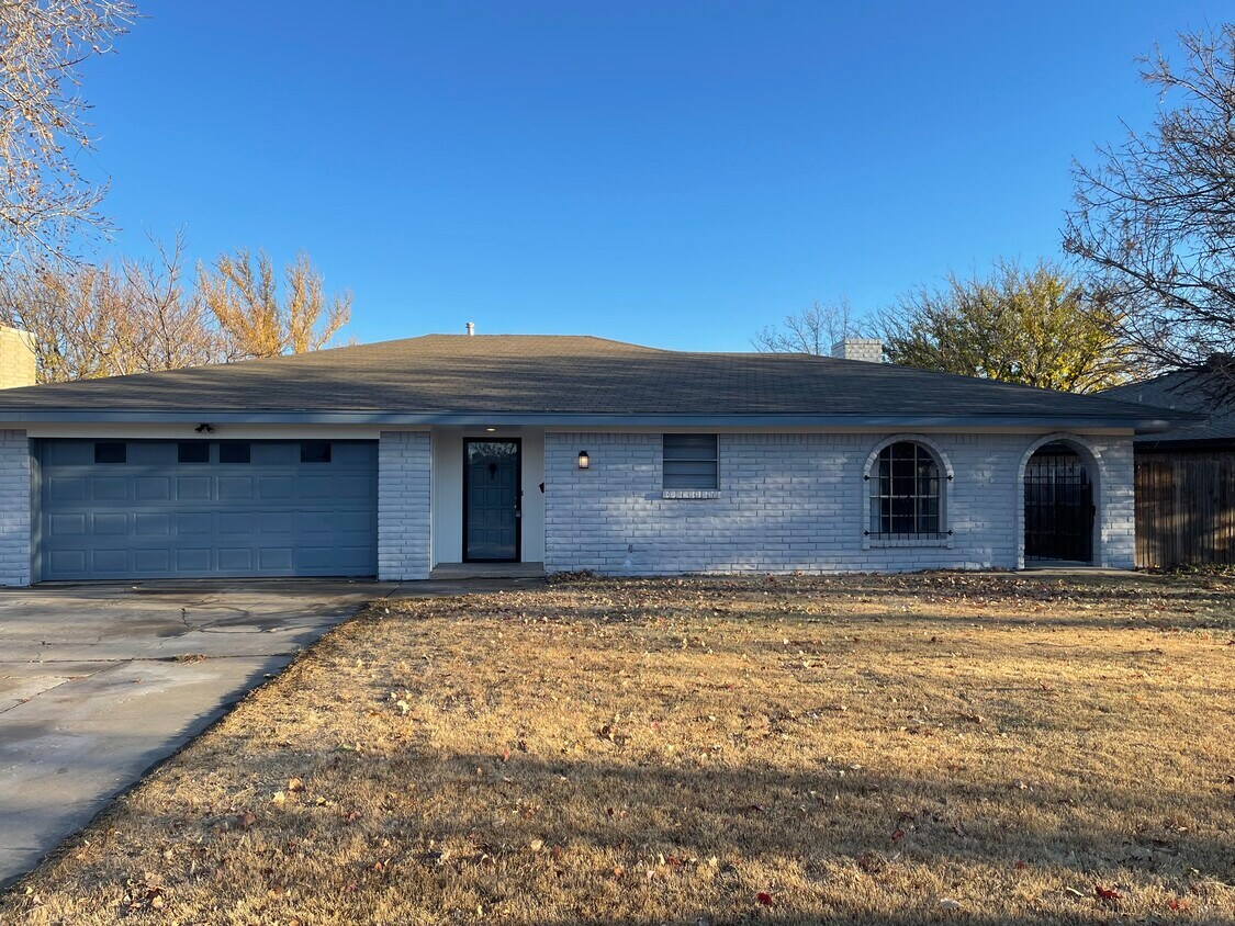 3905 Barclay Dr, Amarillo, TX 79109 House Rental in Amarillo, TX