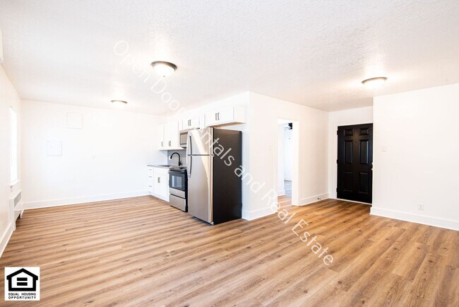 Foto del edificio - 1823 Griswold Dr