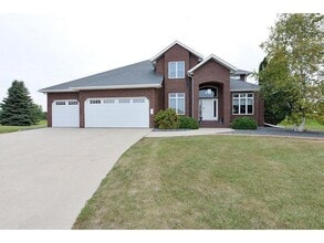 Building Photo - 3516 Westmoor Dr