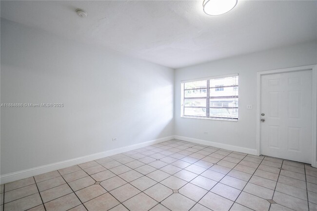 Foto del edificio - 400-481 81st St