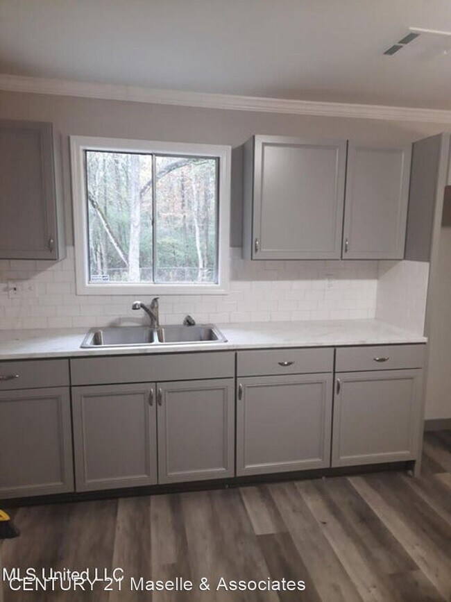 Foto del edificio - 4 br, 2 bath House - 1208 Cooper Road