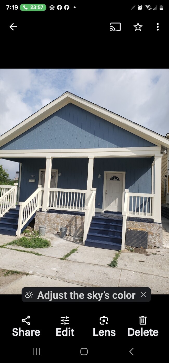 Building Photo - 2615 S Johnson St