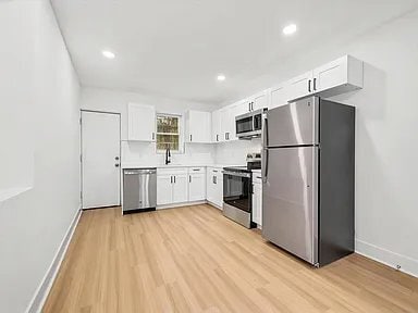 Photo - 143 N Conestoga St Townhome