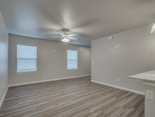 Foto del edificio - 4326 NE 119th St