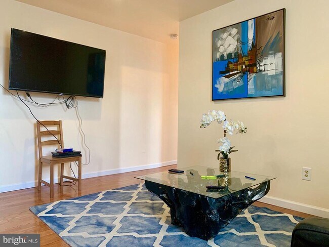 Foto del edificio - 224 N 13th St