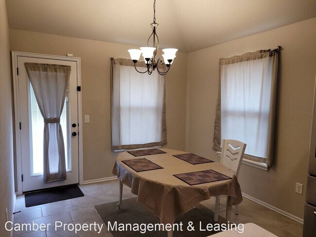 Foto del edificio - 3 br, 2 bath House - 19600 Brookville Drive