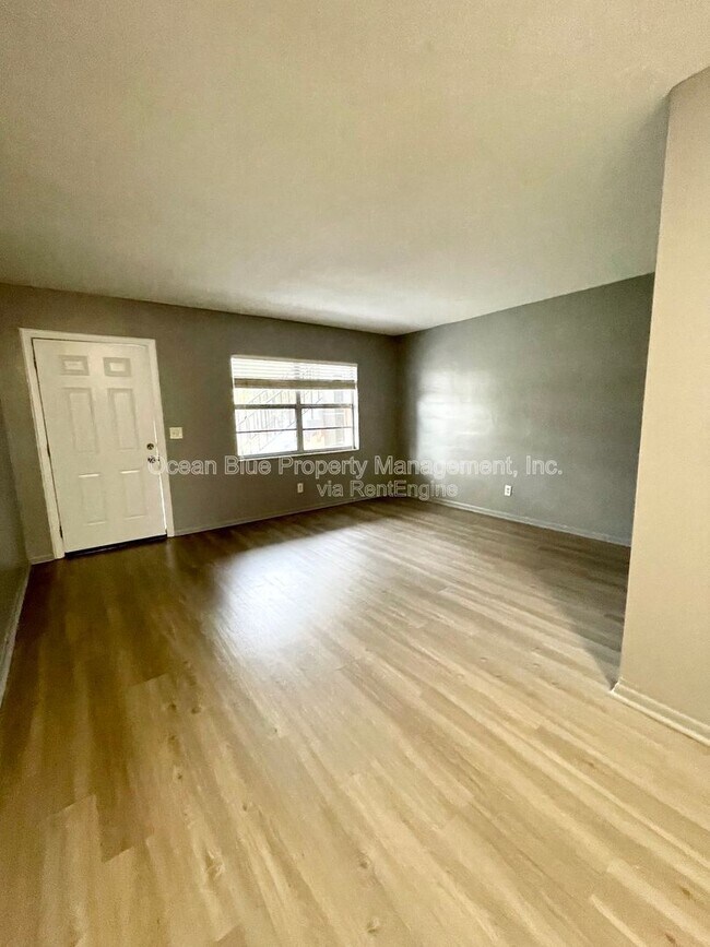 Foto del edificio - 311 S Arcturas Ave