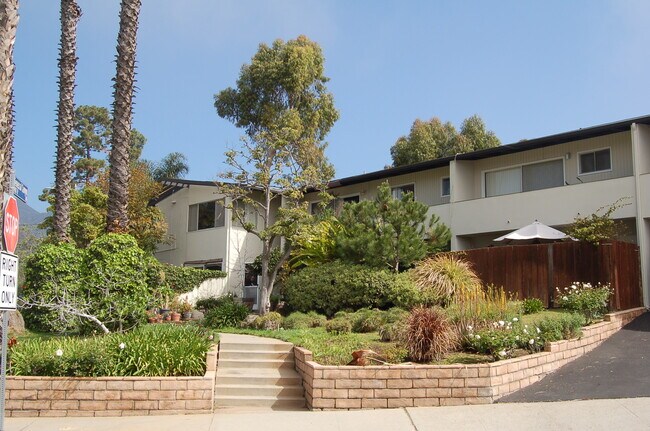 Foto del edificio - 974 Haverford Ave