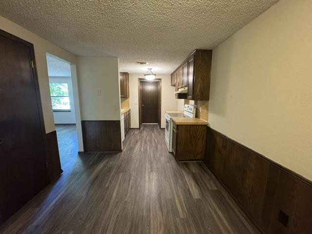 Foto del edificio - 514 Nimrod Rd