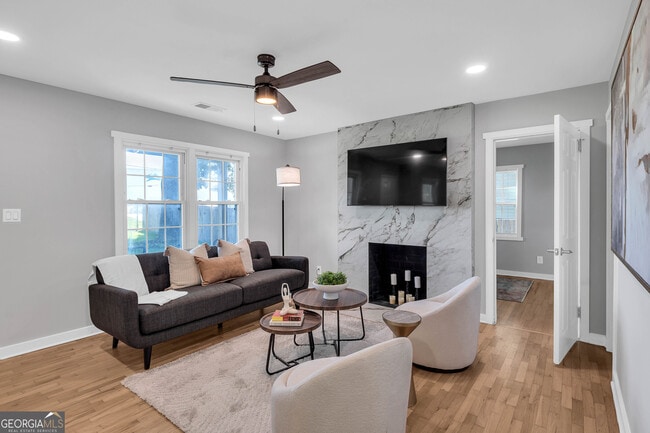 Foto del edificio - 3910 Clairmont Rd