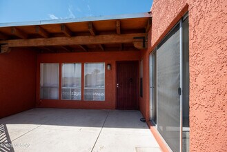 Building Photo - 6255 N Camino Pimeria Alta