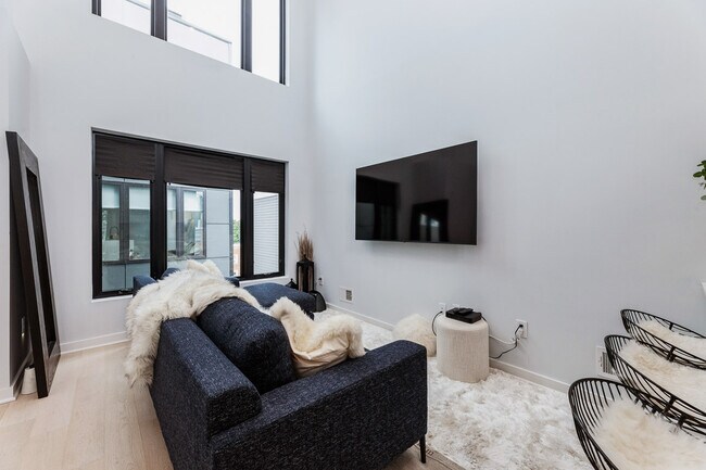 Foto del edificio - 531 Kennedy St NW
