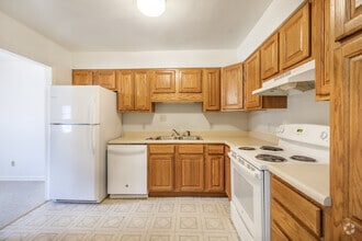 Building Photo - Coastal Park Townehomes