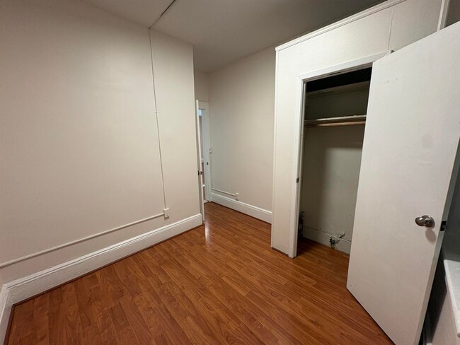 Foto del edificio - 6414 Park Ave