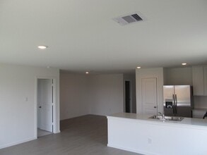 Building Photo - 9239 Coral Trout Wy