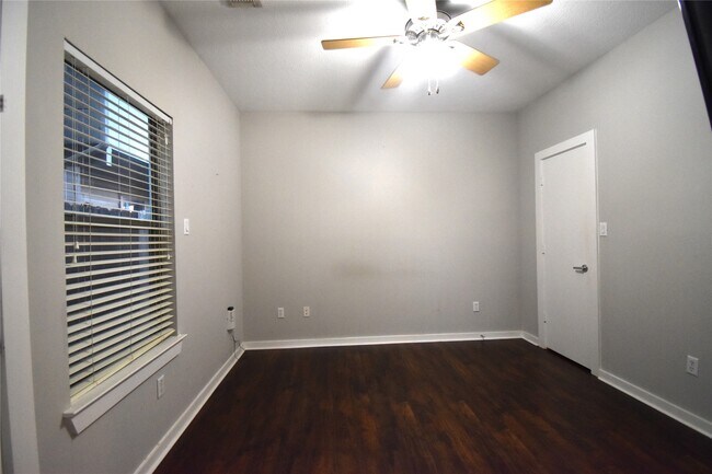 Foto del edificio - 1144 Patterson St