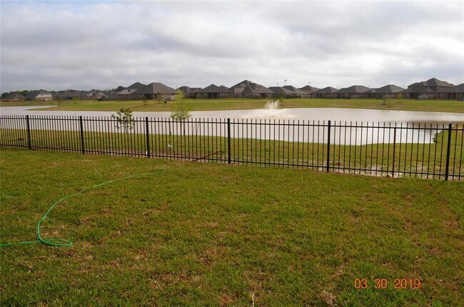 Foto del edificio - 23718 Piedmont Forest Dr
