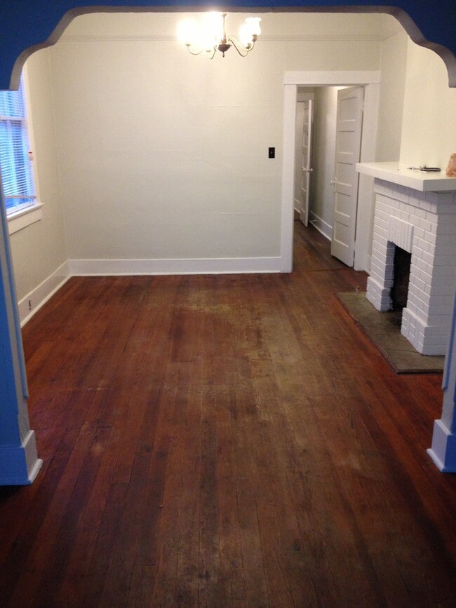 Building Photo - 308 Henry Clay Ave