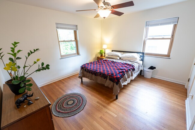 Foto del edificio - 6143 Dryden Ave