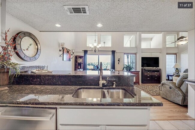 Foto del edificio - 221 Venture Blvd S