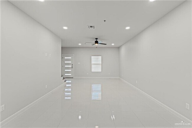 Foto del edificio - 3500 Vanessa Ln