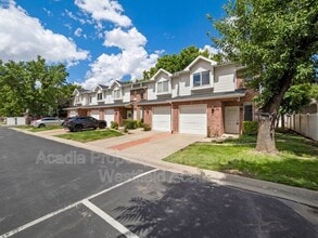 Building Photo - 130 Peregrine Ln