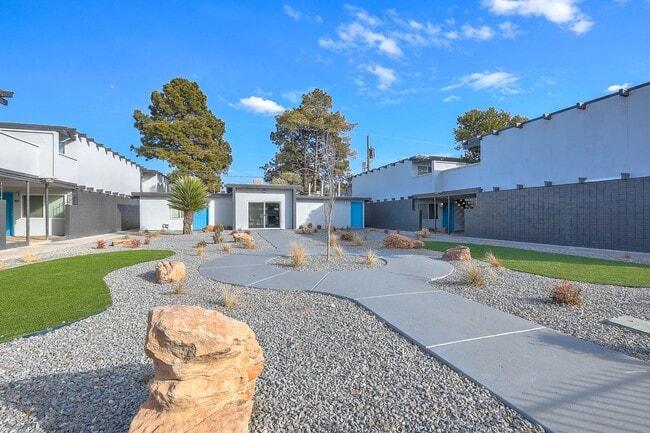 Interior Photo - The Valencia