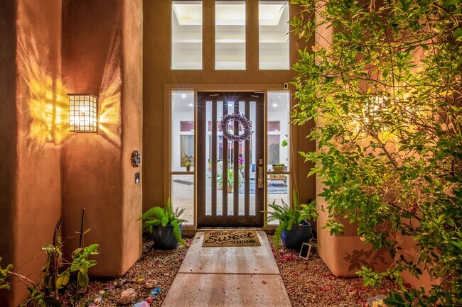 Building Photo - Available June 1st 2026 - Exclusive Gated Scottsdale Mountain Ranch Home