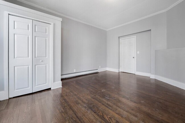 Building Photo - 23 E Cottage St