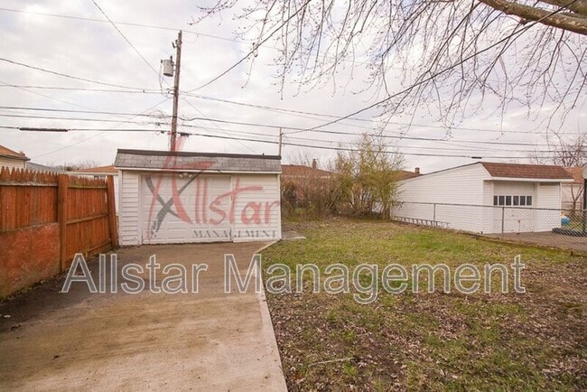 Building Photo - 1208 Dawnwood Dr