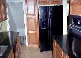 Foto del edificio - 3 Bedroom EOG Townhome in Catonsville