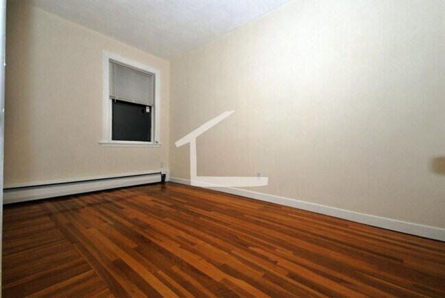 Foto del edificio - 930 Beacon St