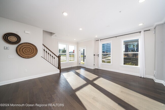 Foto del edificio - 8 Jessica Ln