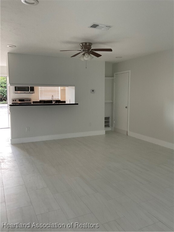 Foto del edificio - 113 Jasmine Ct