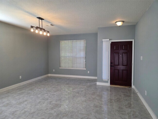 Building Photo - 9526 Heflin Colony Dr