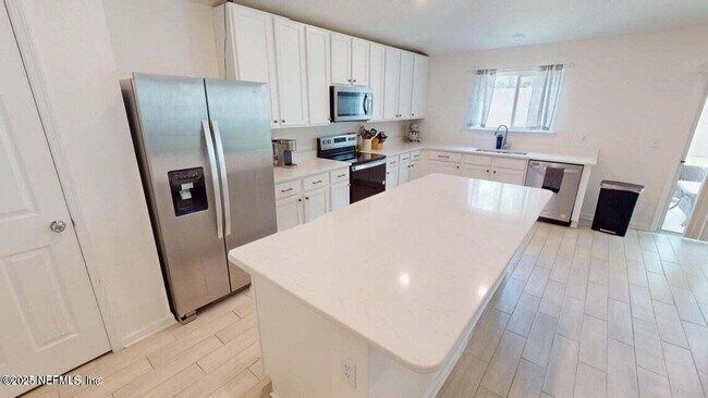 Foto del edificio - 2250 Hudson Grove