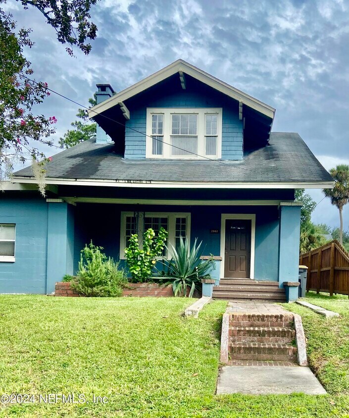 Foto principal - 2962 Lydia St