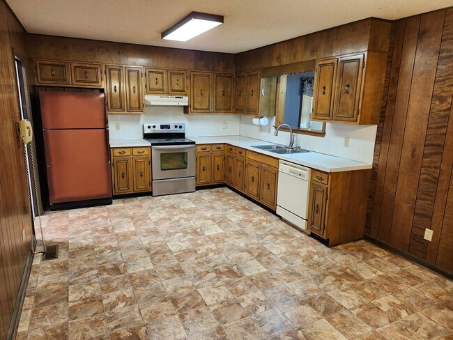 Foto del edificio - 6067 Browntown Rd