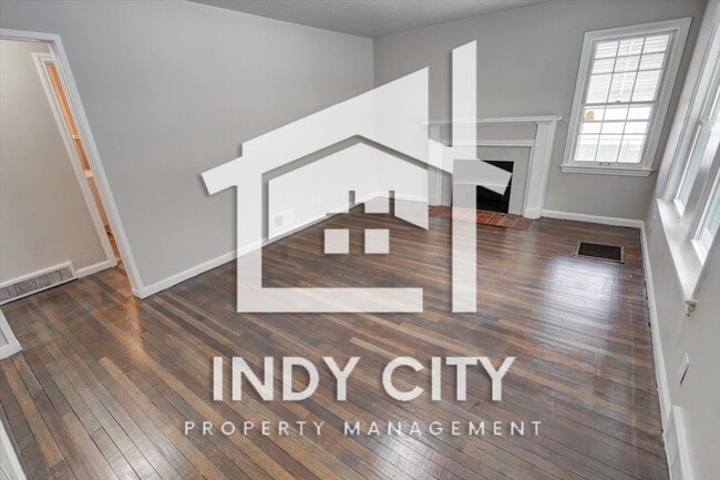 Building Photo - 3714 N Lesley Ave