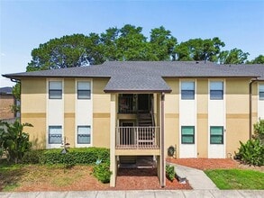Building Photo - 10100 Sailwinds Blvd N