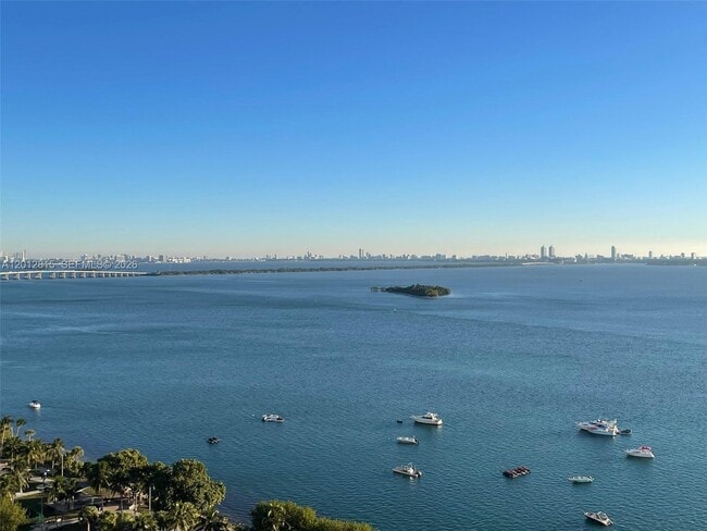 Foto del edificio - 1717 N Bayshore Dr
