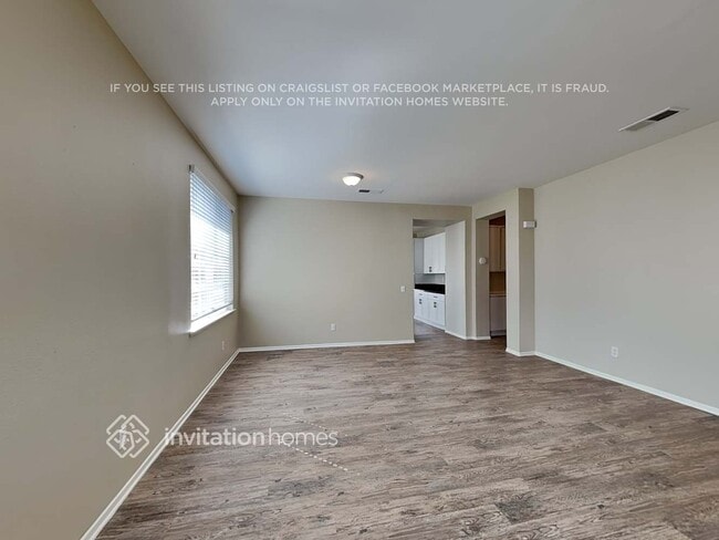 Foto del edificio - 27623 Mangrove St