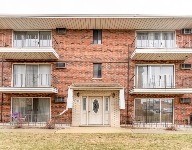 Foto del edificio - 5700 S Archer Ave