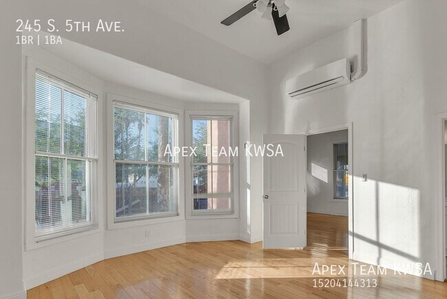 Foto del edificio - 245 S 5th Ave