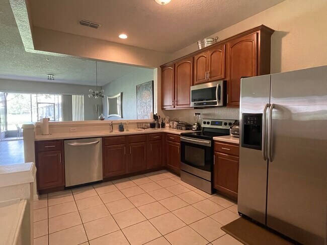 Foto del edificio - 3393 Shallot Dr