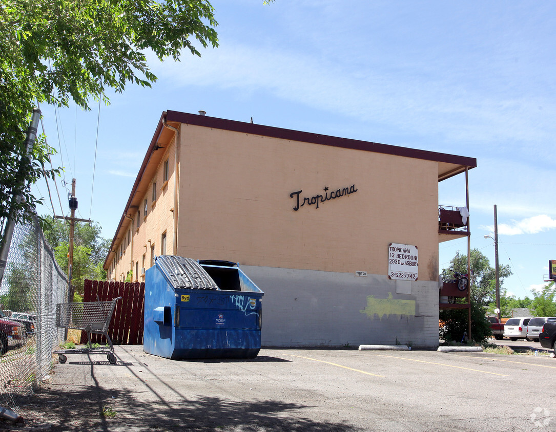 Building Photo - Tropicana Apartments