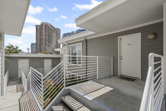 Foto del edificio - 3711 Holland Ave